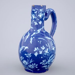 Een Delftse kruik met "Bleu Persan" decor, ca. 1700 — foto 5