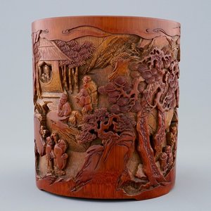 Een diep gestoken Chinese bamboe brushpot met landschapsdecor, 18/19e eeuw — foto 1