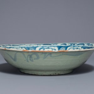 Een diepe Chinese blauwwitte Swatow schotel voor de islamitische markt, Ming — foto 3