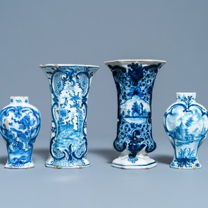 Een diverse collectie blauw-witte Delftse borden en vazen, 18e eeuw — foto 12