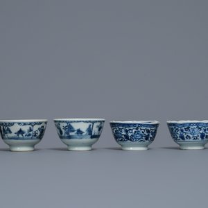 Een diverse collectie Chinees blauw-wit porselein, Ming en Kangxi — foto 34