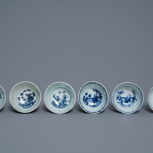 Een diverse collectie Chinees blauw-wit porselein, Ming en Kangxi — foto 35
