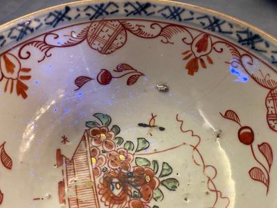 Een diverse collectie Chinees famille rose en monochroom porselein, 18/20e eeuw — foto 5