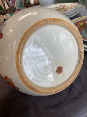 Een diverse collectie Chinees famille rose en qianjiang cai porselein, 19/20e eeuw — foto 6
