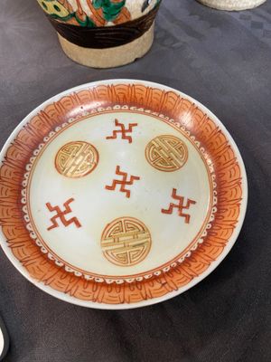 Een diverse collectie Chinees famille rose en qianjiang cai porselein, 19/20e eeuw — foto 10
