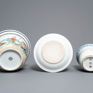 Een diverse collectie Chinees famille rose porselein, 19/20e eeuw — foto 7