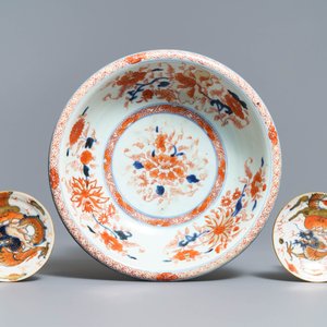 Een diverse collectie Chinees Imari-stijl porselein, Kangxi/Yongzheng — foto 2