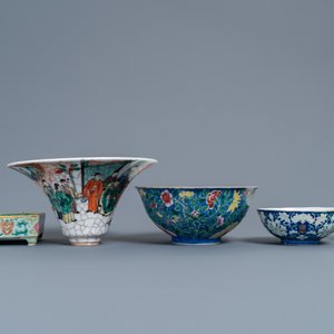 Een diverse collectie Chinees porselein, 18/20e eeuw — foto 7