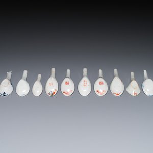 Een diverse collectie Chinees porselein, 19/20e eeuw — foto 3