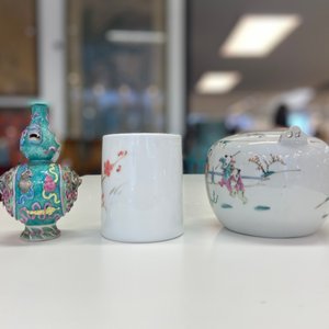 Een diverse collectie Chinees porselein, 19/20e eeuw — foto 31