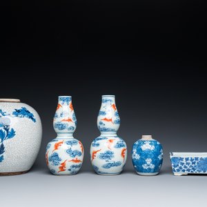 Een diverse collectie Chinees porselein, Kangxi en later — foto 3
