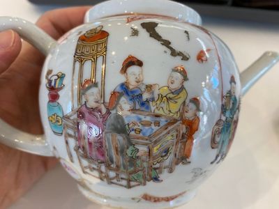 Een diverse collectie Chinees porselein, Kangxi/Qianlong — foto 6