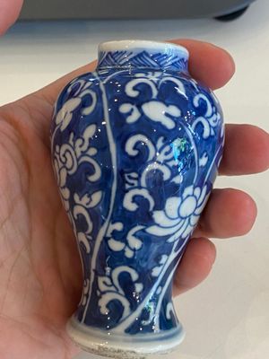 Een diverse collectie Chinees porselein, Kangxi/Qianlong — foto 9