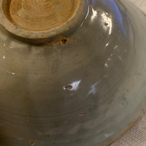 Een diverse collectie Chinees qingbai en crème geglazuurd aardewerk, Song en later — foto 16