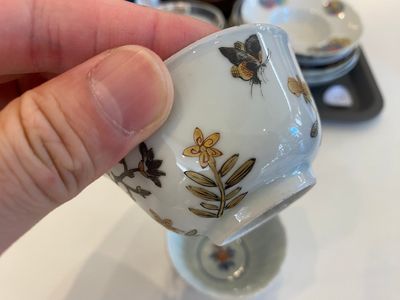 Een diverse collectie Chinese koppen en schotels, 18/19e eeuw — foto 4