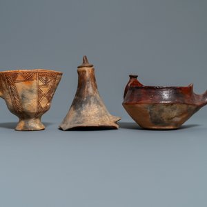 Een diverse collectie deels beschilderd aardewerk, Midden- en Zuid-Amerika — foto 3