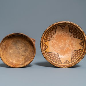 Een diverse collectie deels beschilderd aardewerk, Midden- en Zuid-Amerika — foto 6