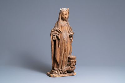 Een eikenhouten figuur van Catharina van Alexandrië, 16e eeuw