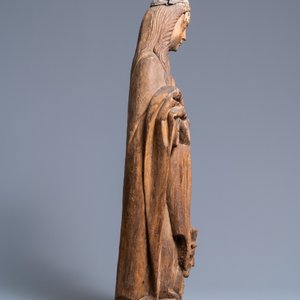 Een eikenhouten figuur van Catharina van Alexandrië, 16e eeuw — foto 3