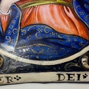 Een email plaquette met de Heilige Maagd en inscriptie 'Mater Dei', Limoges, Frankrijk, 1e helft 18e eeuw — foto 7
