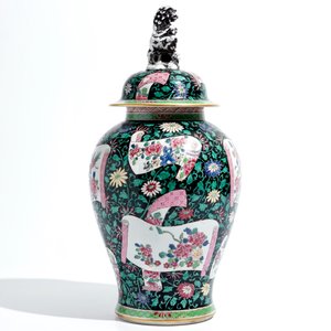 Een famille rose dekselvaas in Chinese Yongzheng-stijl, Samson, Parijs, 19e eeuw — foto 2