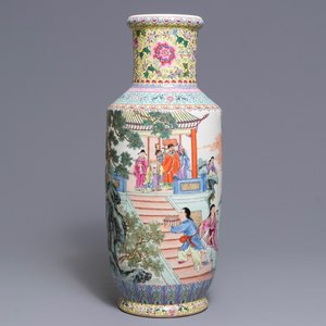 Een fijne Chinese famille rose rouleau vaas, Qianlong merk, Republiek, 20e eeuw — foto 1