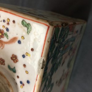 Een fijne Chinese famille rose theebus met deksel, Qianlong, 18th C. — foto 5