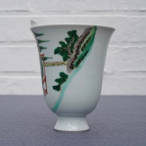 Een fijne Chinese famille verte kop voor wijn, Kangxi — foto 11