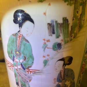 Een fijne Chinese famille verte rouleau vaas, Kangxi — foto 13
