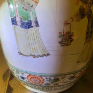 Een fijne Chinese famille verte rouleau vaas, Kangxi — foto 15
