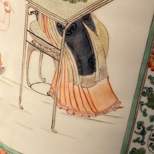 Een fijne Chinese famille verte rouleau vaas, Kangxi — foto 22