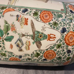 Een fijne Chinese famille verte rouleau vaas, Kangxi — foto 27