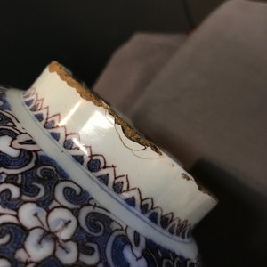 Een fijne Delftse chinoiserie vaas in blauwwit en mangaan, 17e eeuw — foto 9