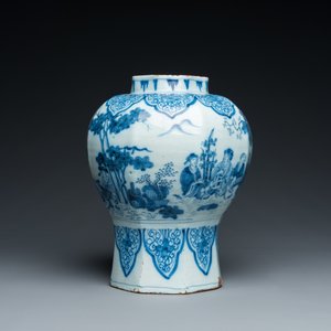 Een fijne octagonale blauw-witte Delftse chinoiserie vaas, eind 17e eeuw — foto 3