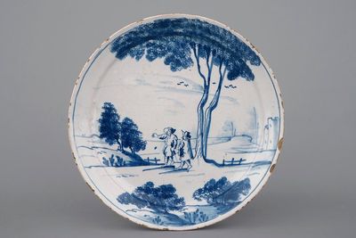 Een fraai bordje in Engelse Delftware met een fijn landschap, 18e eeuw