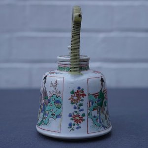 Een fraaie Chinese famille verte theepot met deksel, Kangxi — foto 17