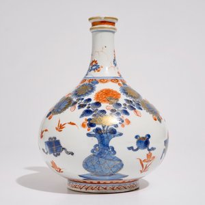 Een fraaie Chinese Imari-stijl flesvormige vaass, Kangxi — foto 2