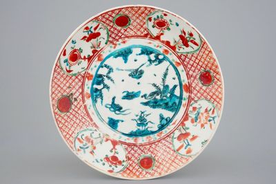 Een fraaie Chinese Swatow schotel, Ming Dynastie, 16/17e eeuw