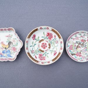 Een fraaie collectie Chinees famille rose theegoed, Yongzheng/Qianlong — foto 38