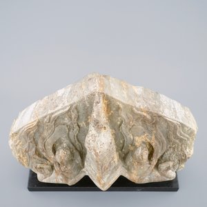 Een fragment van een Chinees marmeren reliëf, Noordelijk Qi of Sui Dynastie, 6/7e eeuw — foto 5