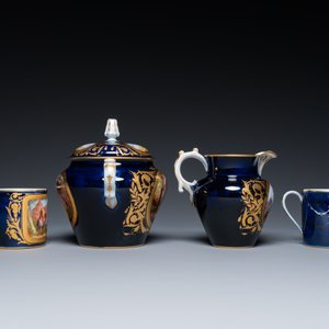 Een Frans 6-delig Sèvres-stijl theeservies met blauwe fondkleur, 19e eeuw — foto 6
