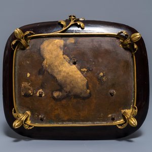 Een Frans lakwerk en verguld bronzen inktstel met een Chinese turquoise penselenwasser, Kangxi en 19e eeuw — foto 3