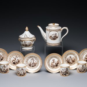 Een Frans porseleinen 14-delig theeservies met decor van putti, Parijs, gemerkt voor atelier Nast, 19e eeuw — foto 1