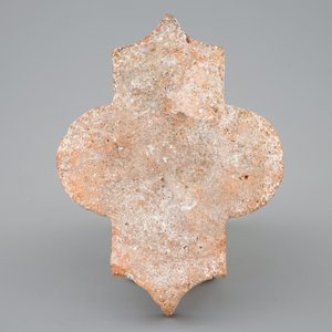Een Franse plafondtegel met reliëfdecor, Auvergne, 14/15e eeuw — foto 2