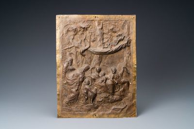 Een gehamerd koperen front van een tabernakeldeur met 'De Geboorte', Italië, 17e eeuw