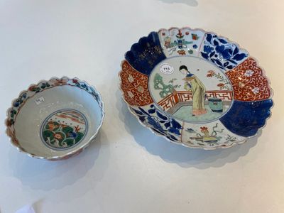Een gelobde Chinese famille verte schotel en een kom, Kangxi — foto 1