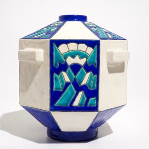 Een geometrische craquelé glazuur art deco vaas, Charles Catteau voor Boch Kéramis, 1e helft 20e E — foto 2
