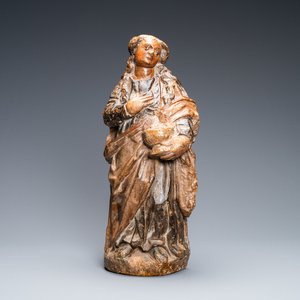 Een gepolychromeerde zandstenen figuur van Sint-Lucia, Frankrijk, 1e helft 16e eeuw — foto 1