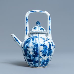 Een geribde Chinese blauw-witte theepot met deksel, Kangxi — foto 2