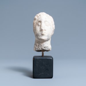 Een gesculpteerde stenen mannenkop, wellicht Frankrijk, 15e eeuw — foto 2